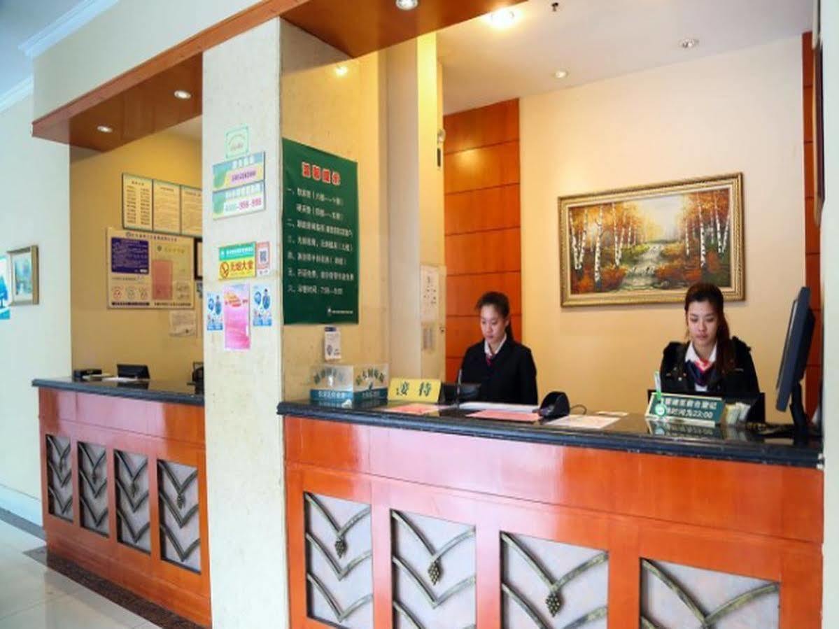 Greentree Inn Jiangsu Wuxi Hubin Business Street Business Hotel Eksteriør billede